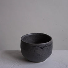 Load image into Gallery viewer, Join 4 to 6 weeks classes to learn to make your own bowl, cups, dishes.