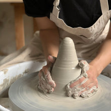 Load image into Gallery viewer, pottery classes montreal 
